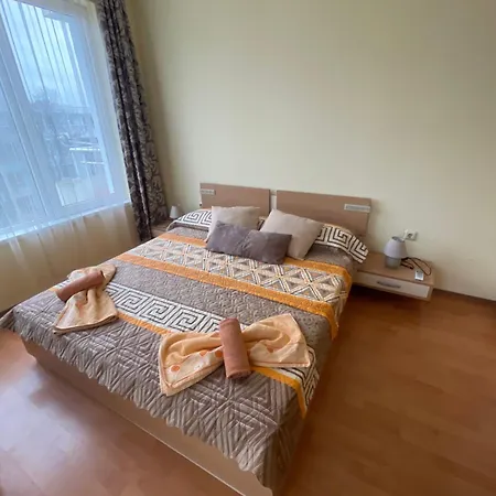 Apartmán Yassen - Apartma 41 S Vyhledem Na Bazen *