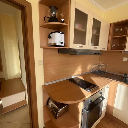 Yassen - Apartma 41 S Vyhledem Na Bazen Slantschew brjag